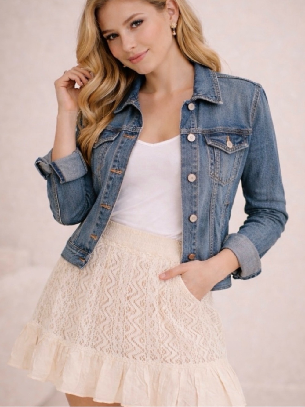Umgee Cream Lace Ruffle Mini Skirt NWT - Picture 2 of 4